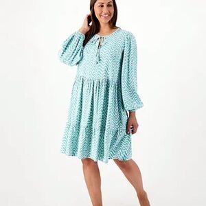 New Destination 365 Printed V-Neck‎ Tiered Dress